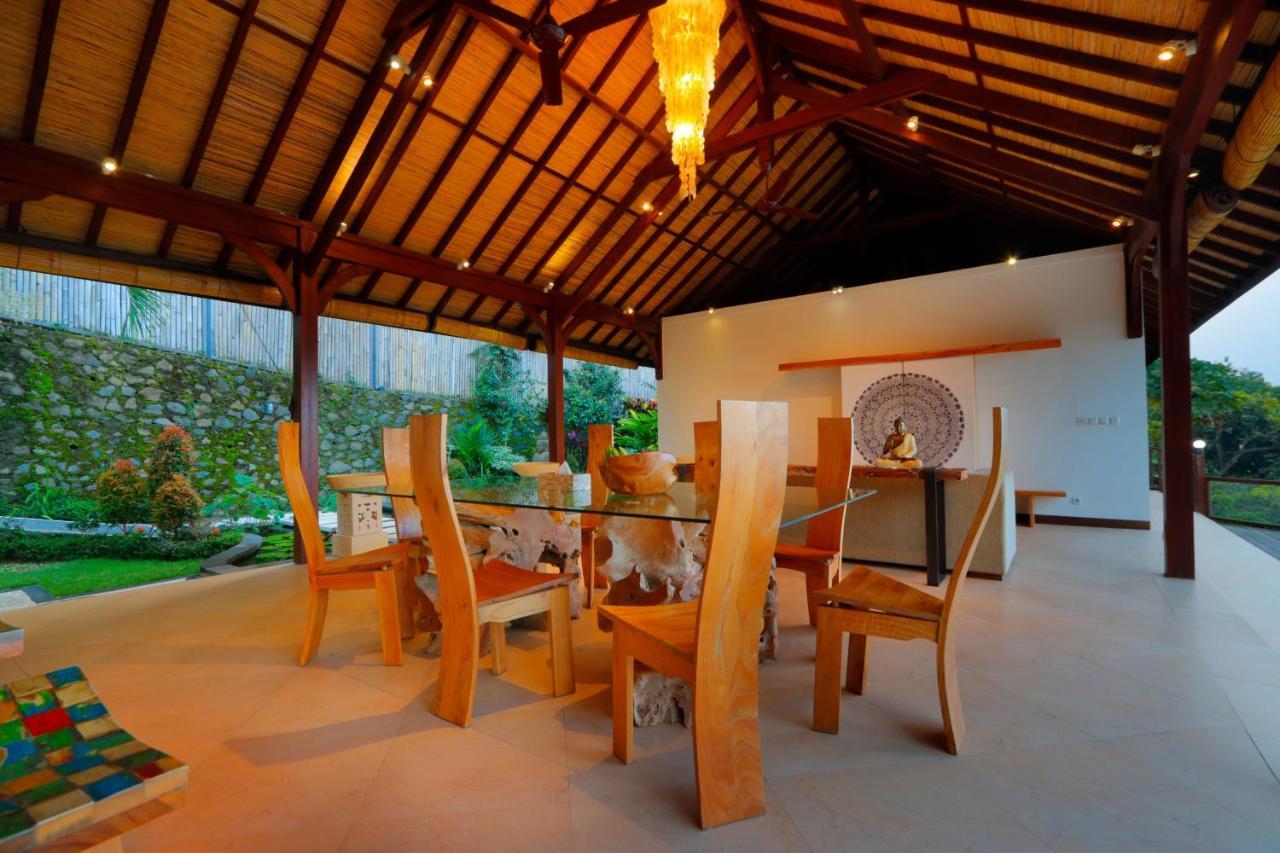 Villa Saraswati Lovina Ngoại thất bức ảnh
